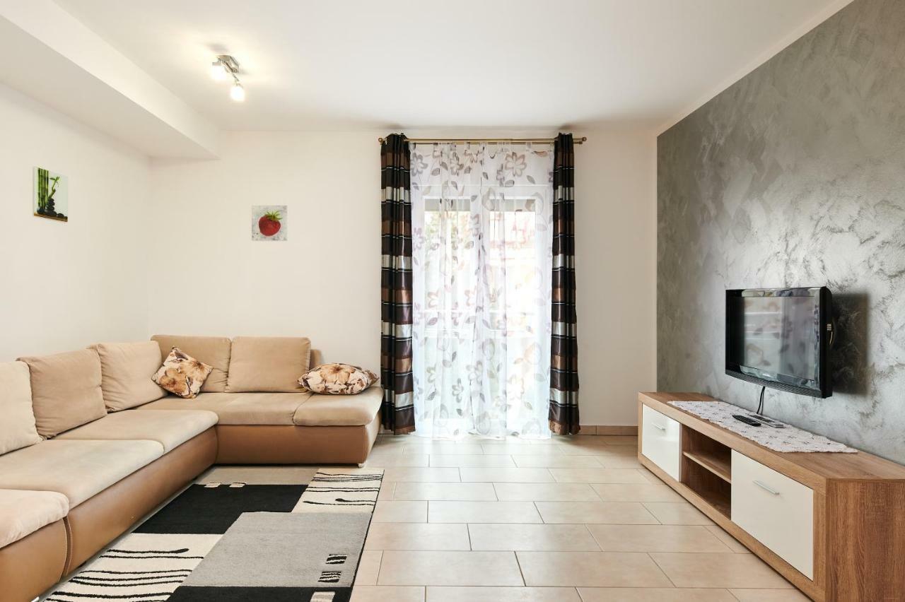 Apartment Leon *